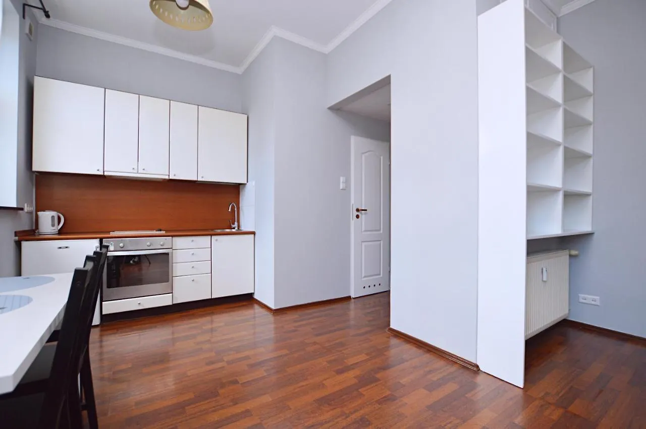 Studio Sopot Sklodowskiej-Curie 0*,