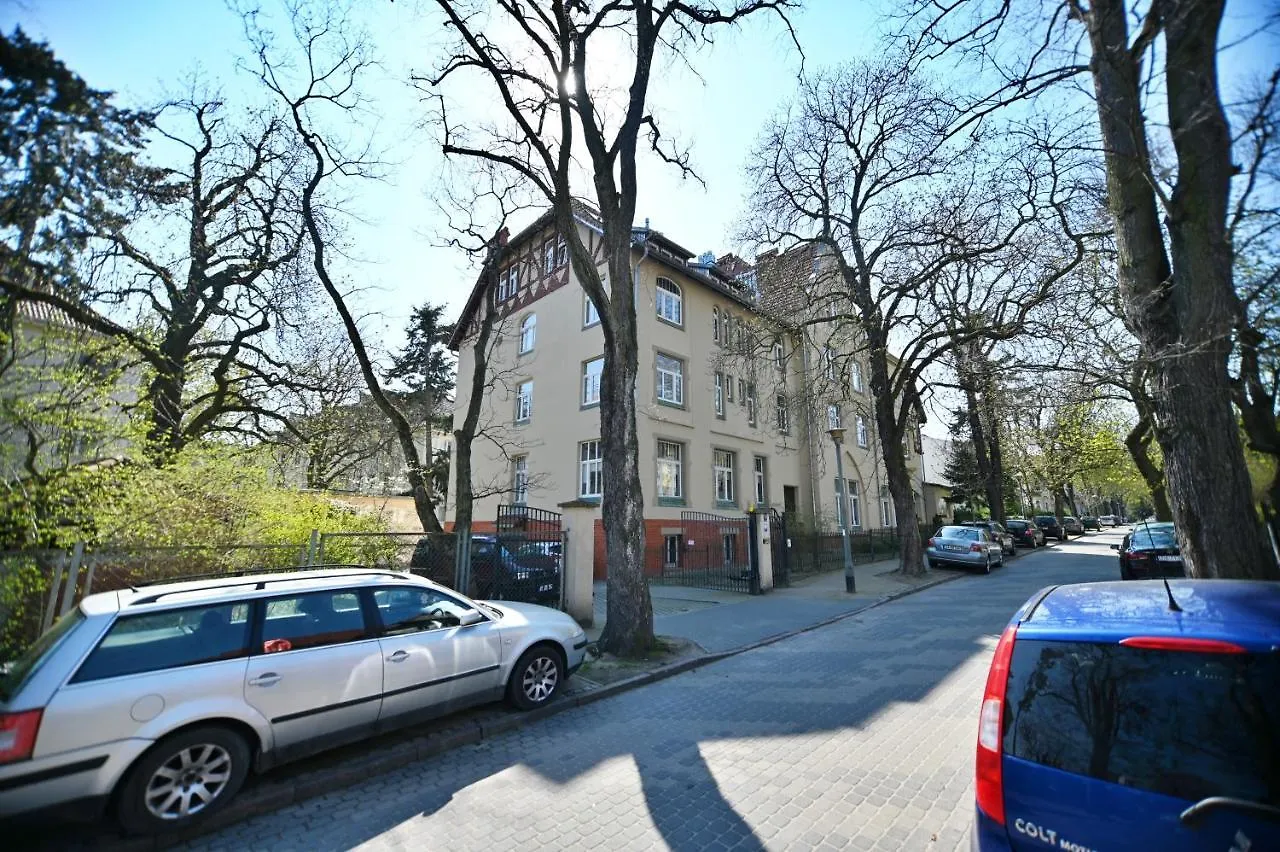 Studio Sopot Sklodowskiej-Curie Polska